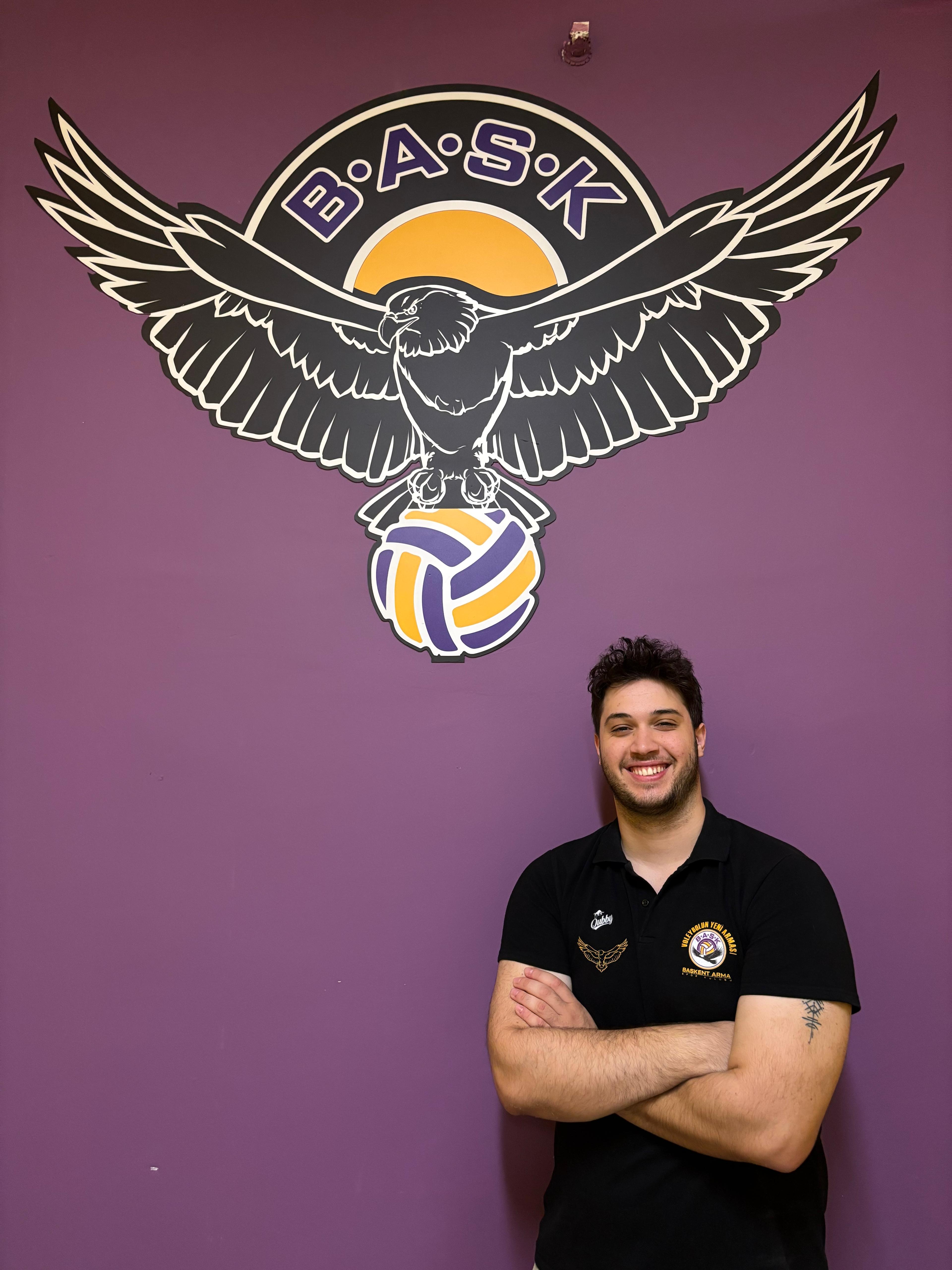 Antrenör Tuna Bakşi